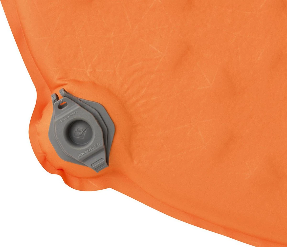 Sea to Summit UltraLight S.I. Regular - Zelf opbaasbare slaapmat - 2.5cm - 550g - Oranje Sea To Summit UltraLight S.I. Regular - Zelf Opbaasbare Slaapmat - 2.5cm - 550g - Oranje -Outdoor Kampeeruitrusting Winkel 1200x1033 5
