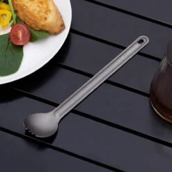 Navaris Spork En Lepel Met Extra Lange Handgreep - Campingbestek Van Titanium - Bestek Voor Onderweg - Lichtgewicht - Inclusief Bewaarzakje -Outdoor Kampeeruitrusting Winkel 1200x1200 1323