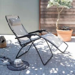 Lafuma RSXA Clip - Relaxstoel - Verstelbaar - Inklapbaar - Zero Gravity - Seigle 2 Lafuma RSXA Clip - Relaxstoel - Verstelbaar - Inklapbaar - Zero Gravity - Seigle -Outdoor Kampeeruitrusting Winkel 1200x1200 290