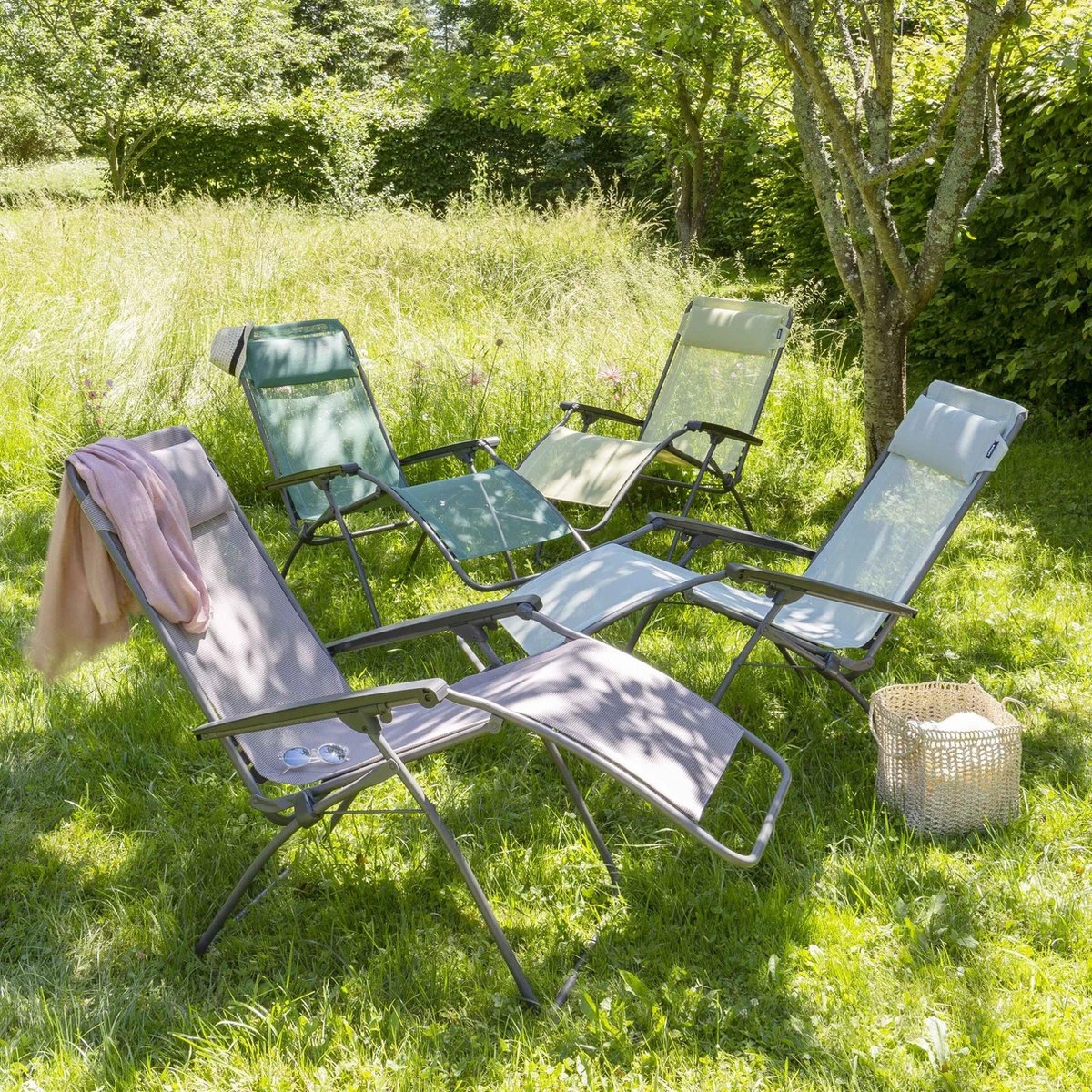 LAFUMA R Clip - Relaxstoel - Verstelbaar - Inklapbaar - Zero Gravity - Seigle LAFUMA R Clip - Relaxstoel - Verstelbaar - Inklapbaar - Zero Gravity - Seigle -Outdoor Kampeeruitrusting Winkel 1200x1200 300