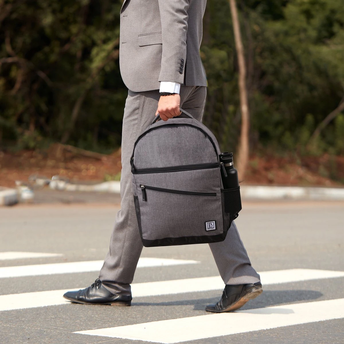 Brisby 4 Laags Geïsoleerde Koeltas Rugzak - 25 Liter - Met handige vakken voor Bestek en Essentials - Waterafstotend Materiaal - Donkergrijs Brisby 4 Laags Geïsoleerde Koeltas Rugzak - 25 Liter - Met Handige Vakken Voor Bestek En Essentials - Waterafstotend Materiaal - Donkergrijs -Outdoor Kampeeruitrusting Winkel 1200x1200 549