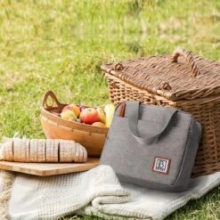 Brisby 4 Laags Geïsoleerde Koeltas - Lunchtas 4 Liter - Lichtgrijs 5 Brisby 4 Laags Geïsoleerde Koeltas - Lunchtas 4 Liter - Lichtgrijs -Outdoor Kampeeruitrusting Winkel 1200x1200 577