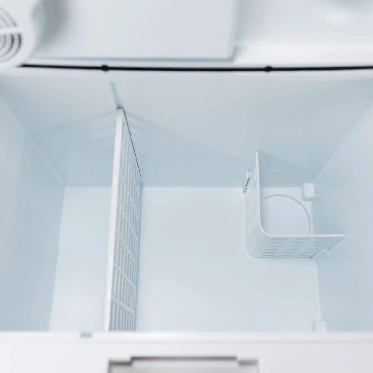 Mobicool MT35W AC/DC - koelbox peltier - blauw Mobicool MT35W AC/DC - Koelbox Peltier - Blauw -Outdoor Kampeeruitrusting Winkel 1200x1200 725