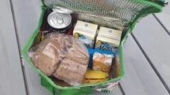 Retro Koeltas Met Appels 2 Retro Koeltas Met Appels -Outdoor Kampeeruitrusting Winkel 1200x674 1