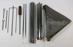 Firekorf + Grill + Spit : Opvouwbare Vuurkorf / Vuurschaal Met Rooster En Spit - Draagbare BBQ - Opbergtas - Kampeer Grill - Kookset 3 Firekorf + Grill + Spit : Opvouwbare Vuurkorf / Vuurschaal Met Rooster En Spit - Draagbare BBQ - Opbergtas - Kampeer Grill - Kookset -Outdoor Kampeeruitrusting Winkel 1200x775 4