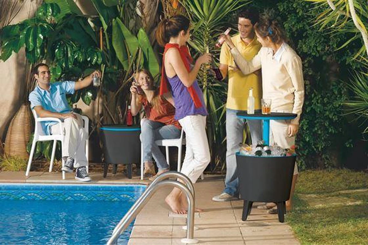 Keter Coolbar Partytafel – 49,5x49,5x57cm - Antraciet Keter Coolbar Partytafel – 49,5x49,5x57cm - Antraciet -Outdoor Kampeeruitrusting Winkel 1200x799 12