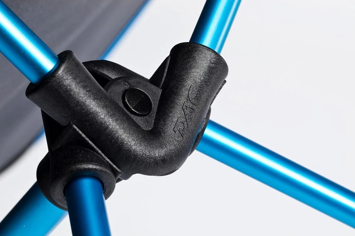 Helinox Chair One - Lichtgewicht stoel - Black Helinox Chair One - Lichtgewicht Stoel - Black -Outdoor Kampeeruitrusting Winkel 1200x799 6