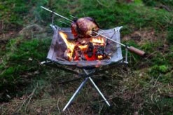 Firekorf + Grill + Spit : Opvouwbare Vuurkorf / Vuurschaal Met Rooster En Spit - Draagbare BBQ - Opbergtas - Kampeer Grill - Kookset 8 Firekorf + Grill + Spit : Opvouwbare Vuurkorf / Vuurschaal Met Rooster En Spit - Draagbare BBQ - Opbergtas - Kampeer Grill - Kookset -Outdoor Kampeeruitrusting Winkel 1200x799 70