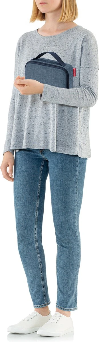 Reisenthel Thermocase Lunchbox - 1,5L - Twist Blue Blauw Reisenthel Thermocase Lunchbox - 1,5L - Twist Blue Blauw -Outdoor Kampeeruitrusting Winkel 347x1200 2