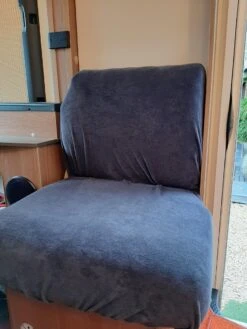 Bankhoes Voor Camper / Mobilhome / Caravan Carré Stretch Badstofhoes Per Stuk Kleur Antraciet Universeel Model